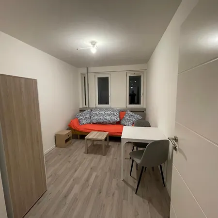 Einzel Zimmer Metz Apartmán